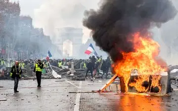  دولت فرانسه احتمالا وضعیت فوق العاده دراین کشوراعلام می کند