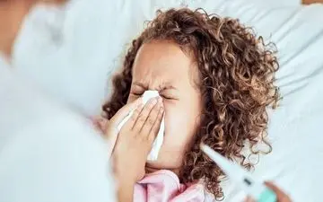 اگر این علائم را در کودکتان دیدید سریع به پزشک مراجعه کنید

