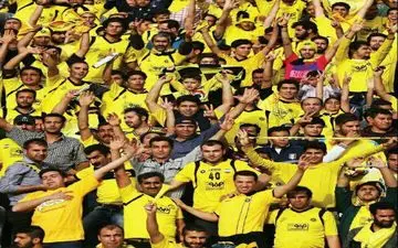 سپاهان برای ستاره ملی پوش استقلال دندان تیز کرد!