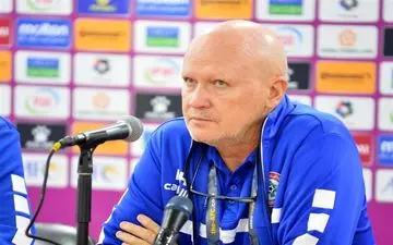 
سرمربی لبنان: به کیفیت بالای تیم ایران احترام می‌گذاریم / هنوز روی کاغذ شانس داریم