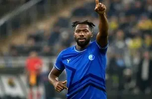 فیلم | گل دوم استقلال توسط نازون؛ تیر خلاص استقلال به المحرق