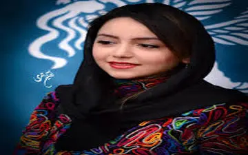 پوشش نازنین بیاتی در اکران یک فیلم در جزیره کیش (عکس)