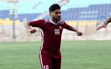 بازیکن مازاد پرسپولیس لژیونر شد +عکس