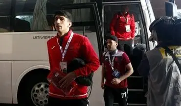  پرسپولیسی‌ها دیر به ورزشگاه رسیدند