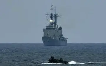 گشت‌زنی ناوشکن آمریکایی در دریای چین جنوبی