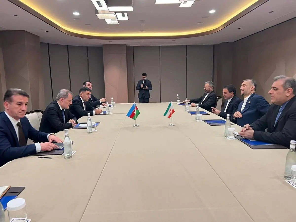 دیدار امیرعبداللهیان و وزیر خارجه جمهوری آذربایجان
