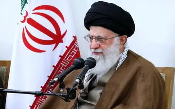 دیدار جمعی از خانواده‌های شهدای دفاع مقدس و مدافع حرم با رهبرانقلاب اسلامی