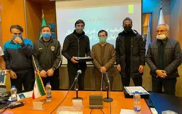 سرمربیان تراکتور و شهرخودرو مدرک مربیگری گرفتند