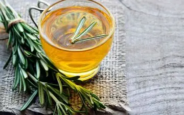 خواص معجزه آسای “چای رزماری” متحیرتان می کند!