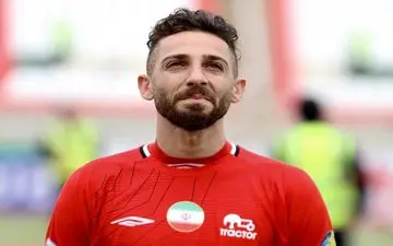 فرصت سوزی به سبک مهاجم قرمزپوش

