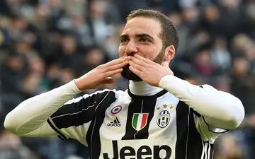 کنایه ایگواین به هواداران رئال با مقایسه آنها با هواداران یوونتوس 