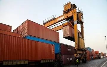فرایند تجارت را تسهیل کردیم/ واردات کالا به راحتی انجام می‌شود