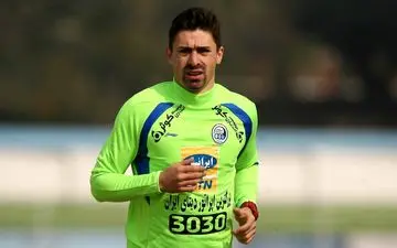 باشگاه استقلال ۲۰۰ هزار دلار به حساب بویان واریز کرد