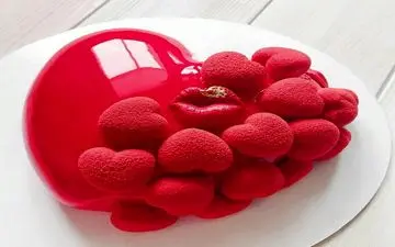 طرز تهیه سس پفکی خوشمزه و جذاب برای یک کیک دلبر!