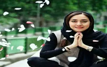 تیپ و استایل بهاره کیان افشار در اکران مردمی اسرافیل