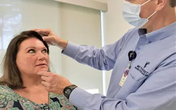 فواید فیزیوتراپی برای فلج بلز واقعیت دارد؟