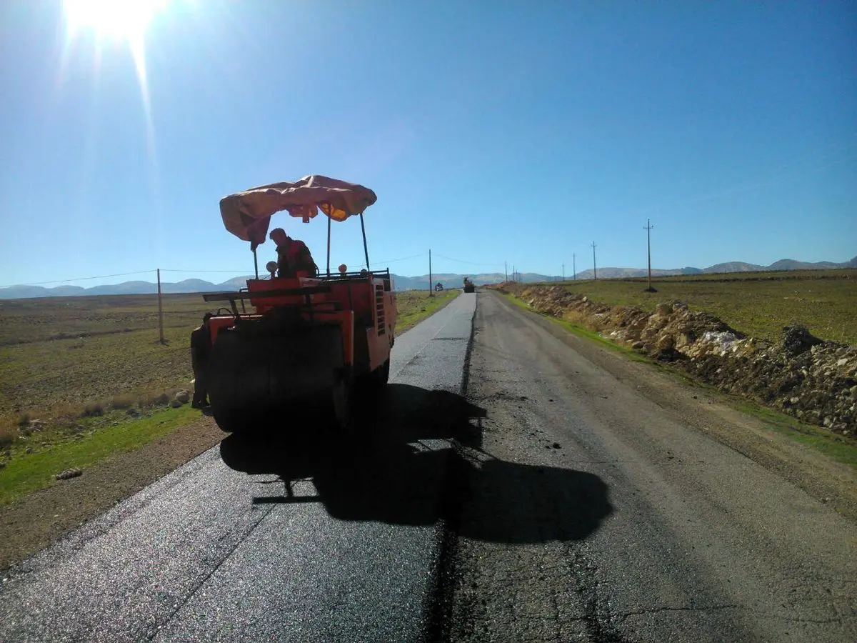   1.8کیلومتر راه روستایی در مسیر سرپل‌ذهاب-گیلانغرب آسفالت شد