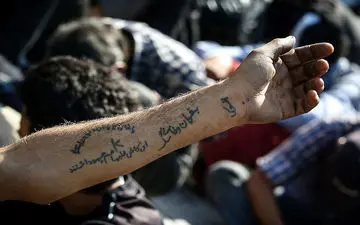 خالکوبی از دلایل معافیت از سربازی است؟