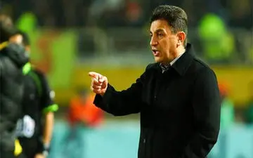 ژنرال به سیم آخر زد؛ پاسخ امیر قلعه‌نویی به هواداران پرسپولیس + عکس