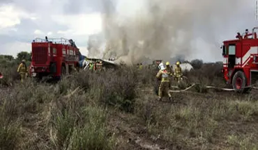 سقوط یک هواپیمای مسافربری در مکزیک +فیلم 