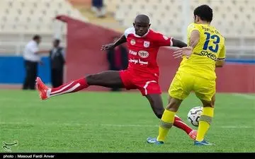 بازیکن خارجی مدنظر کمالوند مشخص شد/ هافبک برزیلی پیشین تراکتورسازی در راه آبادان 