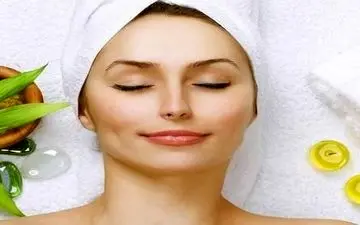 در خانه ماسک سفید کننده پوست آماده کنید + طرز تهیه