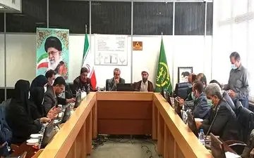 ‍ 

 با ترویج افزایش بهره‌وری در بخش کشاورزی کشور، اقتدار غذایی حاصل خواهد شد/ ترویج و تحقیق دو رکن اساسی توسعه کشاورزی به حساب می‌آیند



.