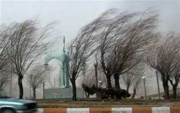 تندبادی با سرعت 102 کیلومتر در ساعت قصرشیرین را درنوردید