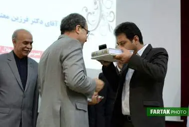 مراسم تکریم و معارفه مدیر عامل جمعیت هلال احمر استان کرمانشاه به روایت تصویر