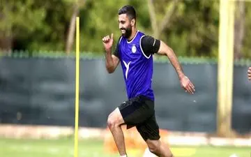 کاوه رضایی در یکقدمی سرخ پوش شدن 