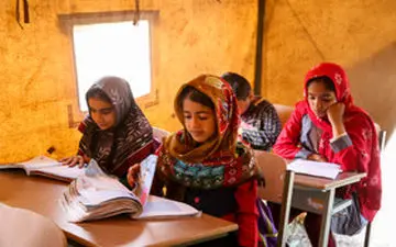 احداث مدارس مناطق سیل‌زده لرستان توسط خیرین