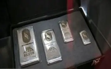 نقره برای نخستین‌بار در تاریخ به ۶۶ دلار رسید