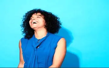 5 راه برای تقویت هورمون های شادی در بدن
