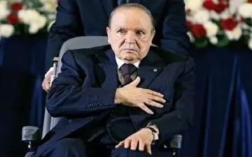 بنا به توصیه ارتش، بوتفلیقه قصد پناهندگی در عربستان را دارد