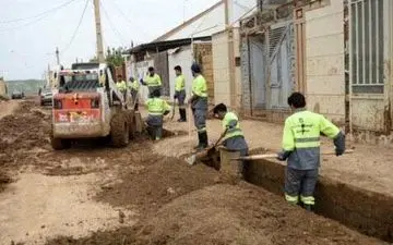 گل و لای خانه‎ها تقریبا پاکسازی شده/تسهیلات اسکان اضطرای از فردا به پلدختری‌هاداده می‌شود