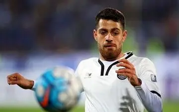 بازیکن ملی پوش فوتبال ایران در یک میهمانی خاص +عکس