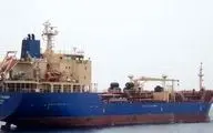 حمله دزدان دریایی به نفتکش یونانی و گروگانگیری 13 خدمه
