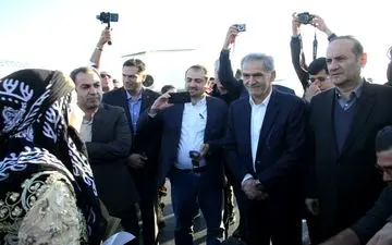 تیم  پزشکی موسسه خیریه مرهم وارد ایلام شد 