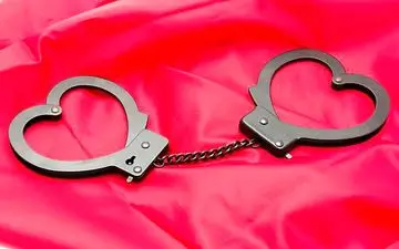 همه انسان‌ها فانتزی جنسی دارند؟