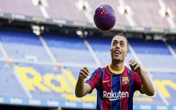 مدافع بارسلونا قصد رفتن به بایرن را ندارد