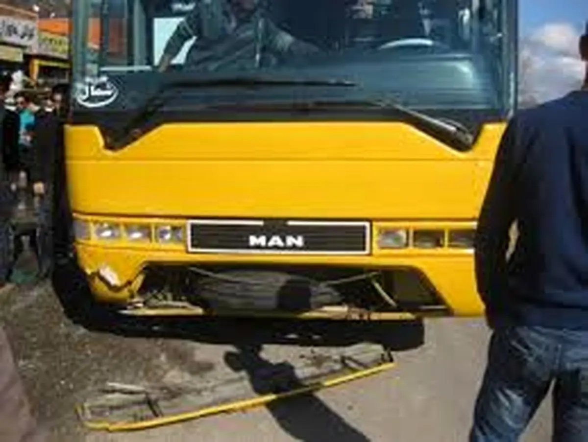برخورد مرگبار اتوبوس با کودک 5 ساله