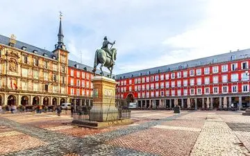 مشهورترین میدان مادرید، پلازا مایور