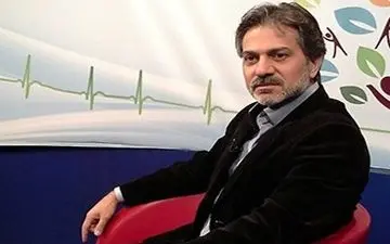 تیپ متفاوت مجری معروف تلویزیون به همراه همسر و دخترش + عکس