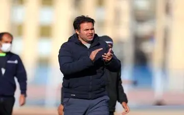 با حکم کمیته انضباطی, محمدنصرتی دو جلسه محروم شد