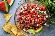 طرز تهیه سالاد سالسای هندوانه؛ ترکیبی خنک و خوشمزه