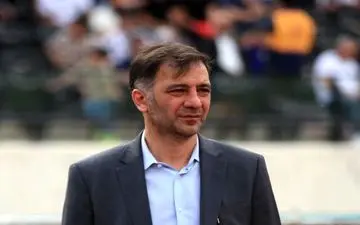 
کریمی:حاضریم همه هزینه‌های حضور داور خارجی برای دربی فینال را پرداخت کنیم