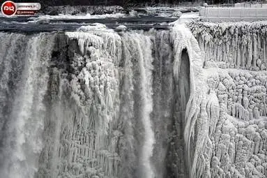  تصاویر دیدنی از یخ زدن آبشار نیاگارا 