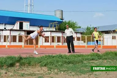 مسابقات دو و میدانی و پرش از مانع انتخابی المپیاد استعدادیابی نونهالان و نوجوان 