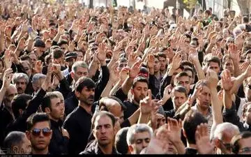 دسته عزاداری حسینیه زنجان به حرکت درآمد