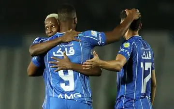 راه خروج بازیکنان خارجی استقلال از ایران